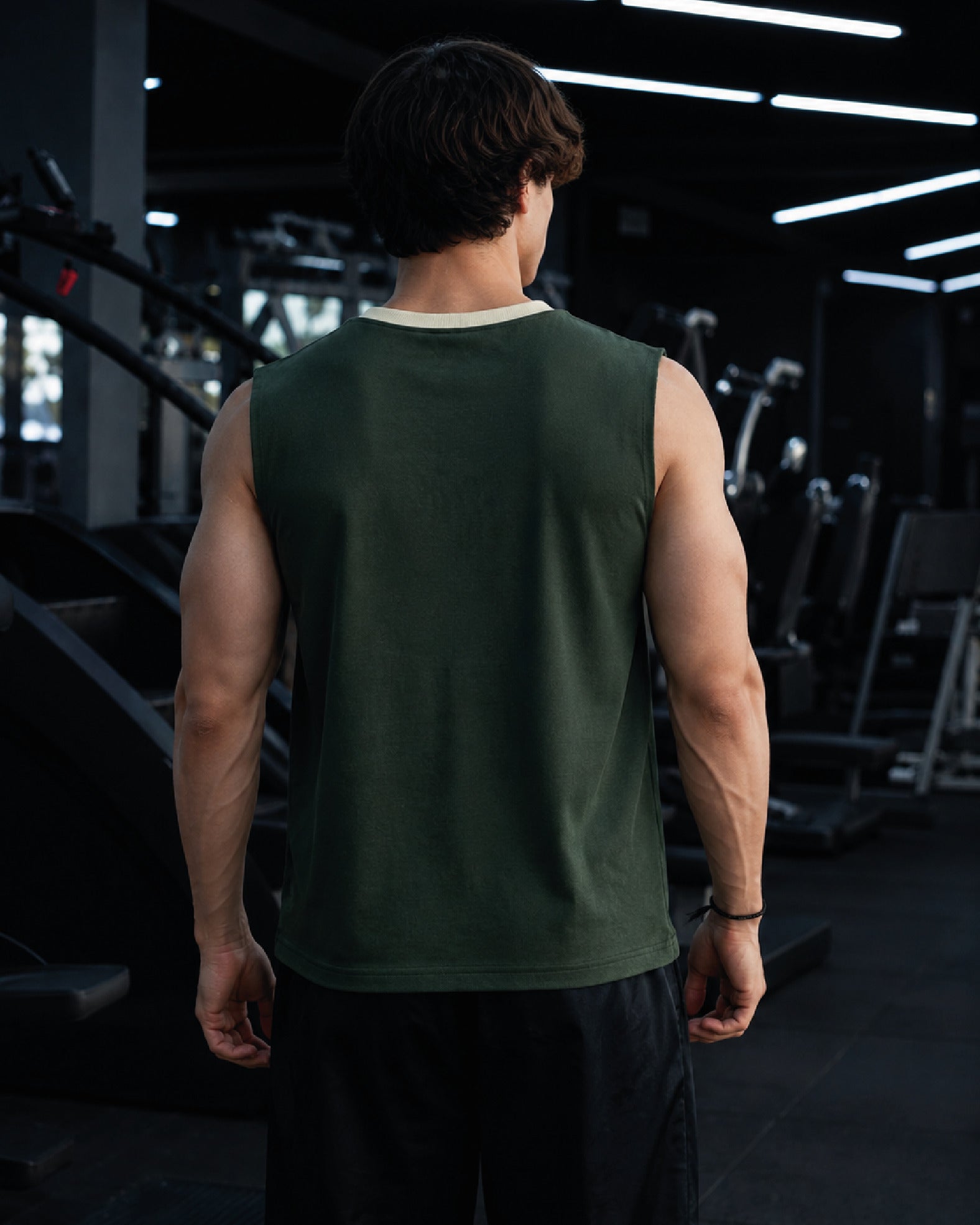 UNIVERSITY CLUB PUMP TANK - LEAF GREEN