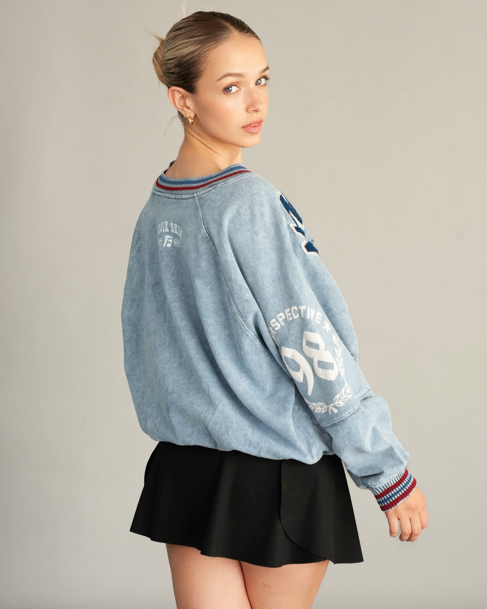 UNIVERSITY CREWNECK NY- BLUE