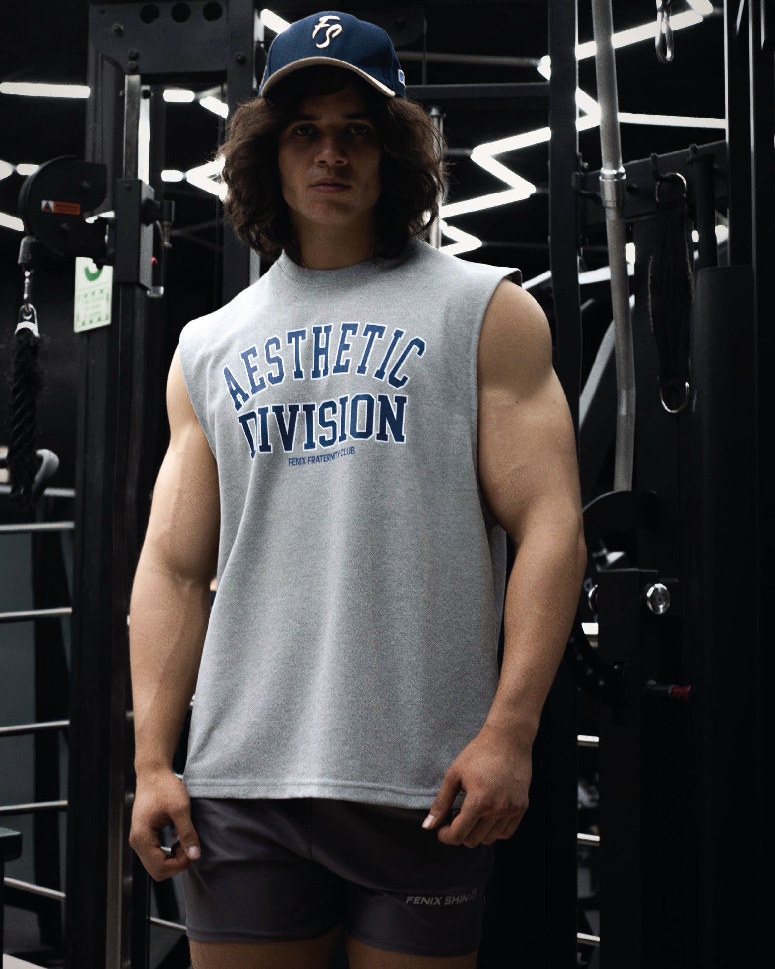UNIVERSITY PUMP TANK - DOLPHIN GRAY