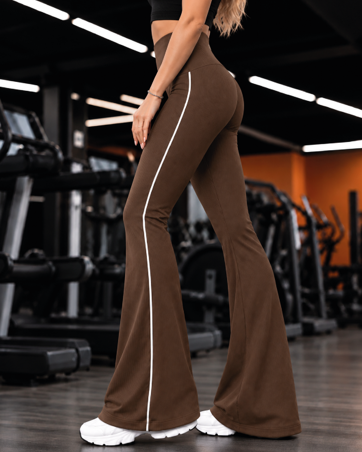 ALO MINIMAL FLARE PANT - BROWN