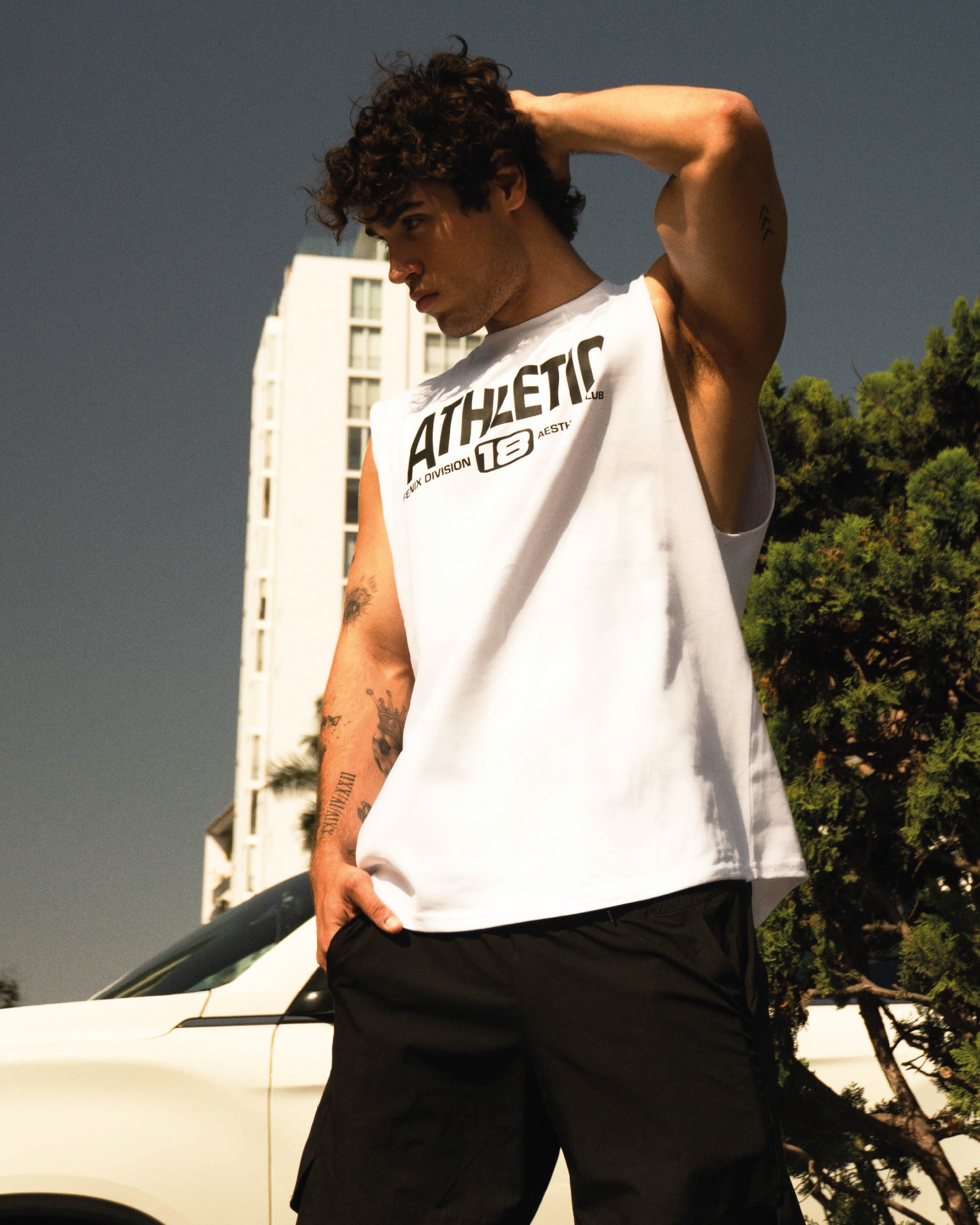UNIVERSITY ATHLETIC PUMP TANK - WHITE