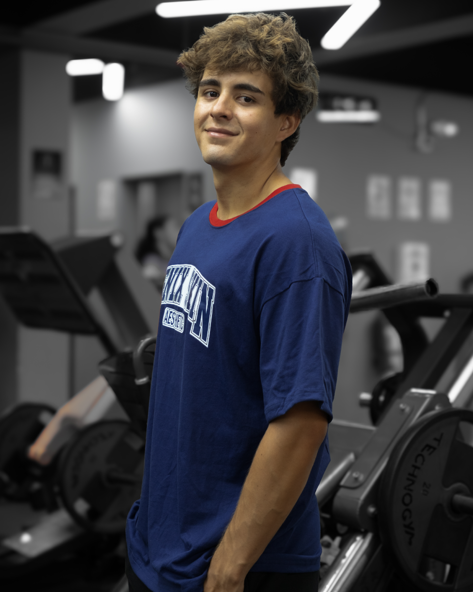 UNIVERSITY AESTHETIC PUMP COVER – BLUE