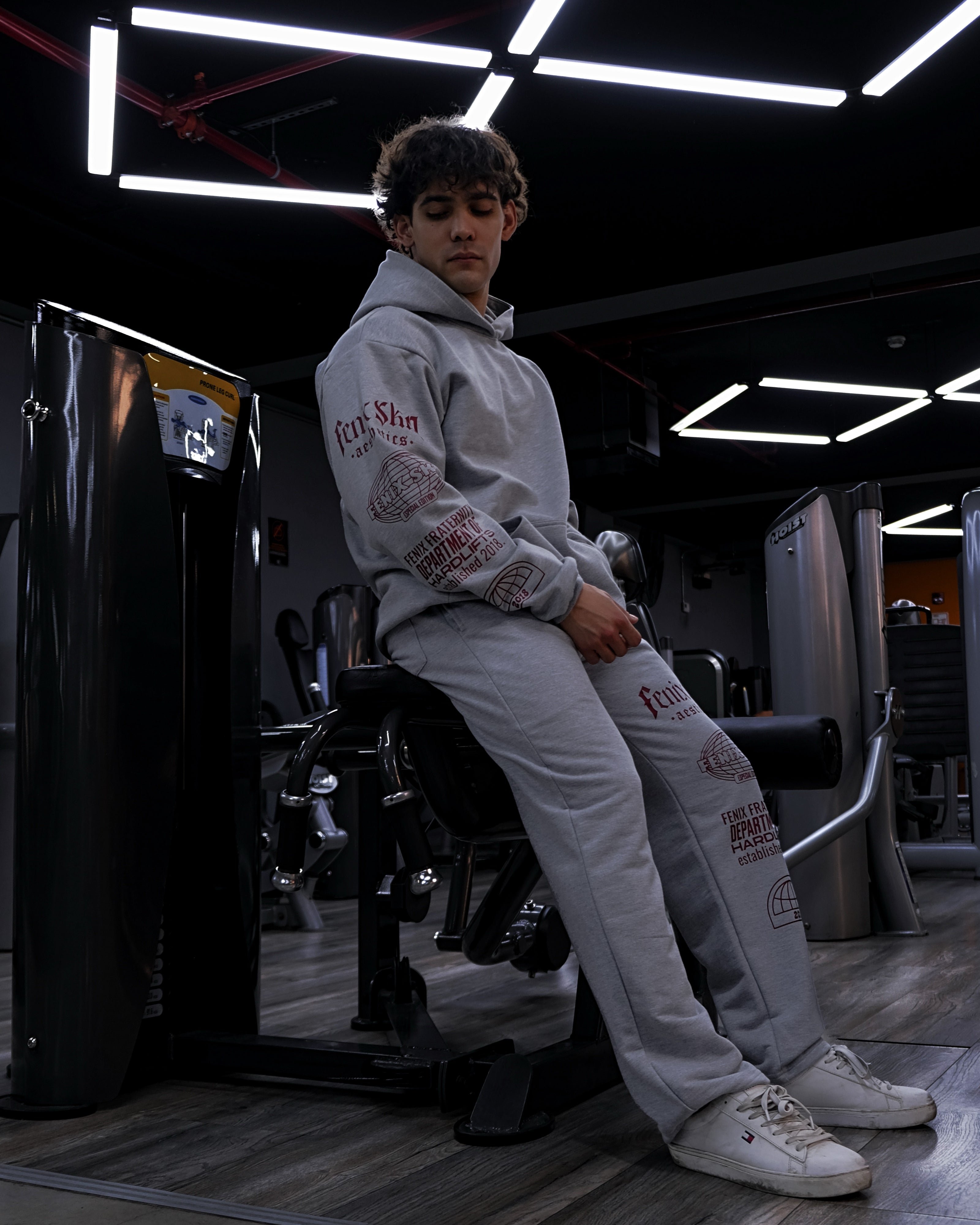 WINTER BEAT BULK ERA HOODIE – GRAY