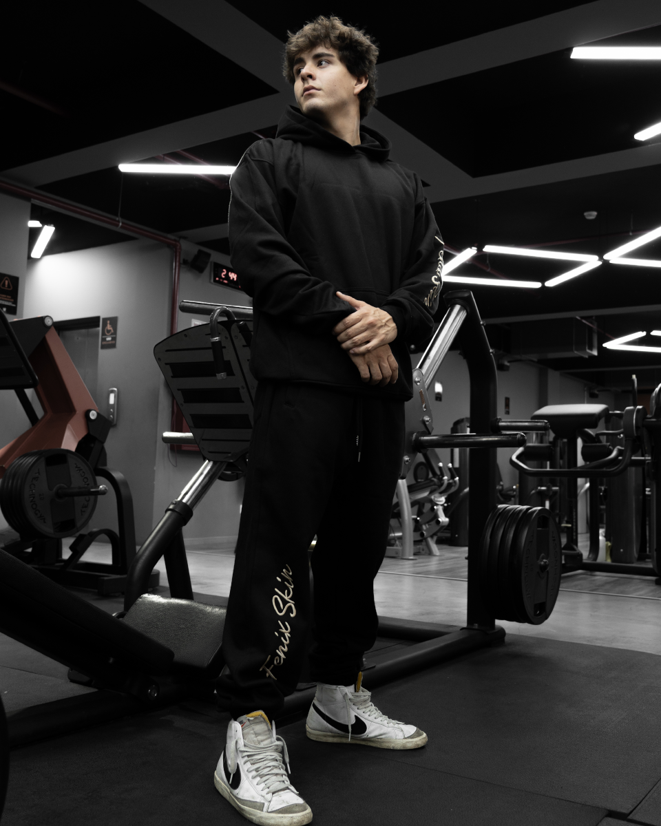 EVERYDAY PUMP HOODIE – BLACK