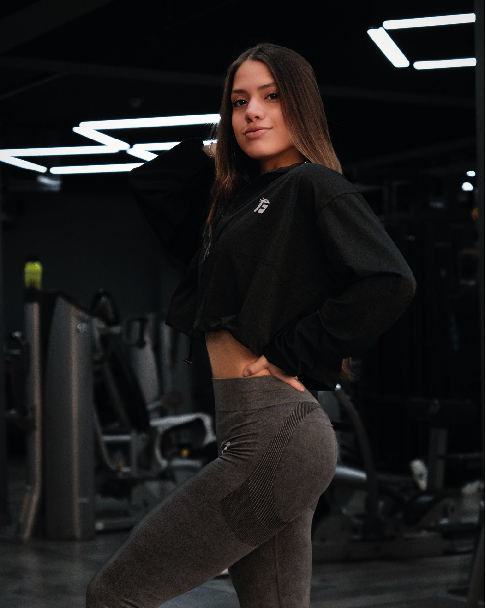 ACTIVE WINDBREAKER JACKET - BLACK