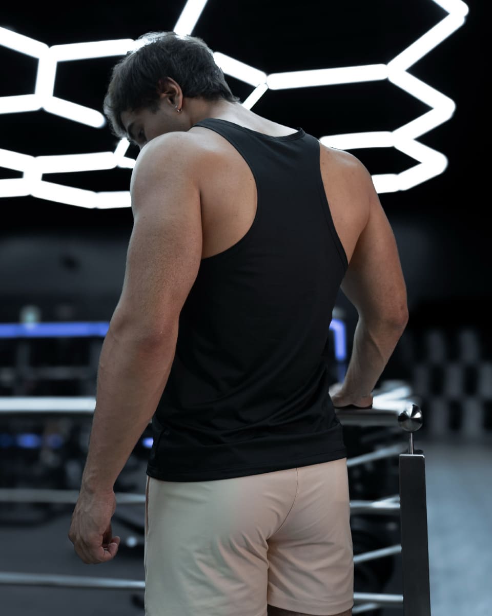 VERSATILITY TANK - BLACK