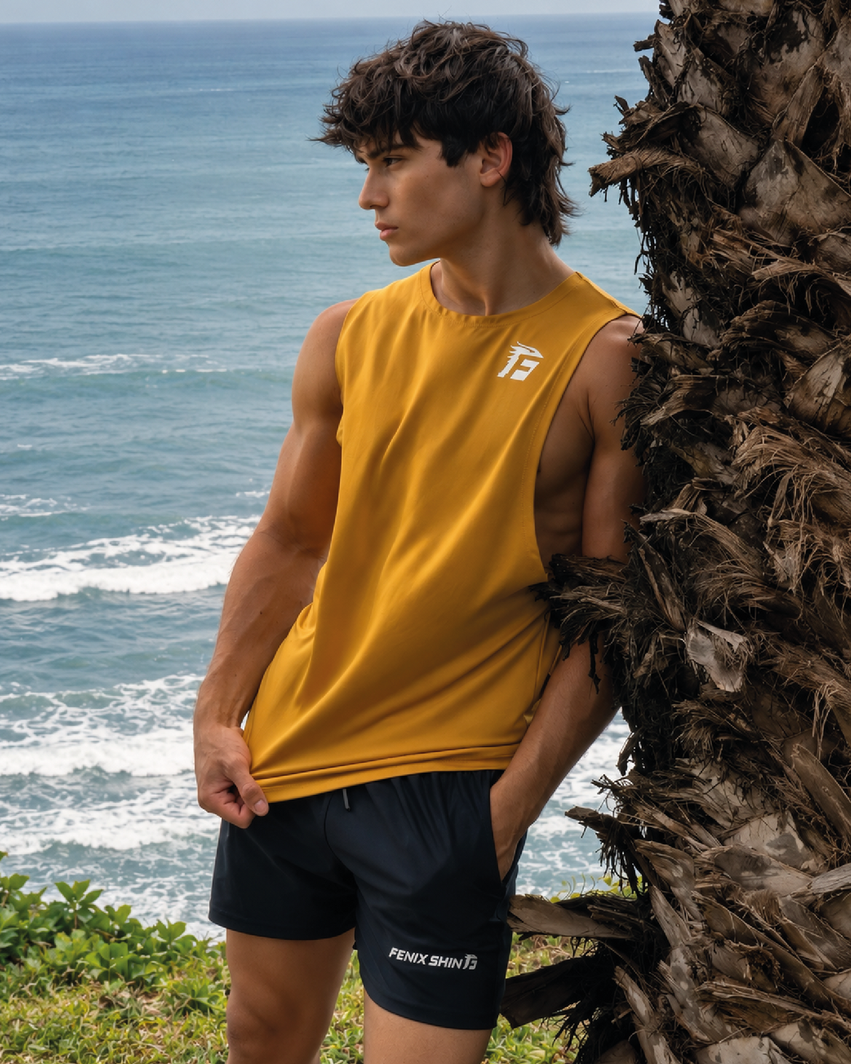 ICONIC V2 TANK – GOLD