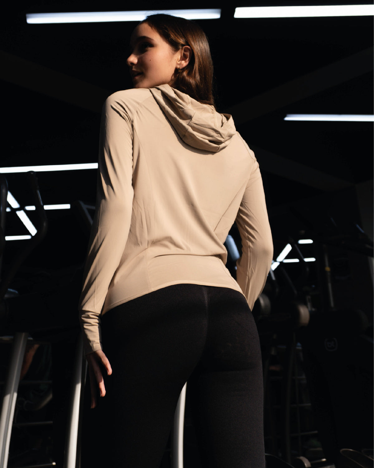 ACTIVE V2 SCULPT JACKET - BEIGE