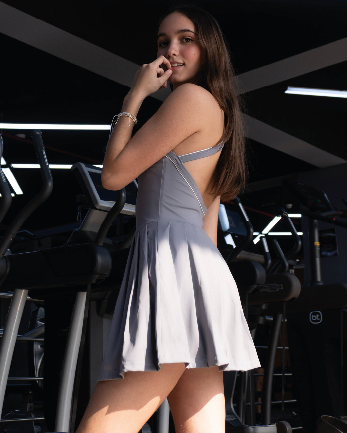 ALO STUDIO DRESS – GRAY