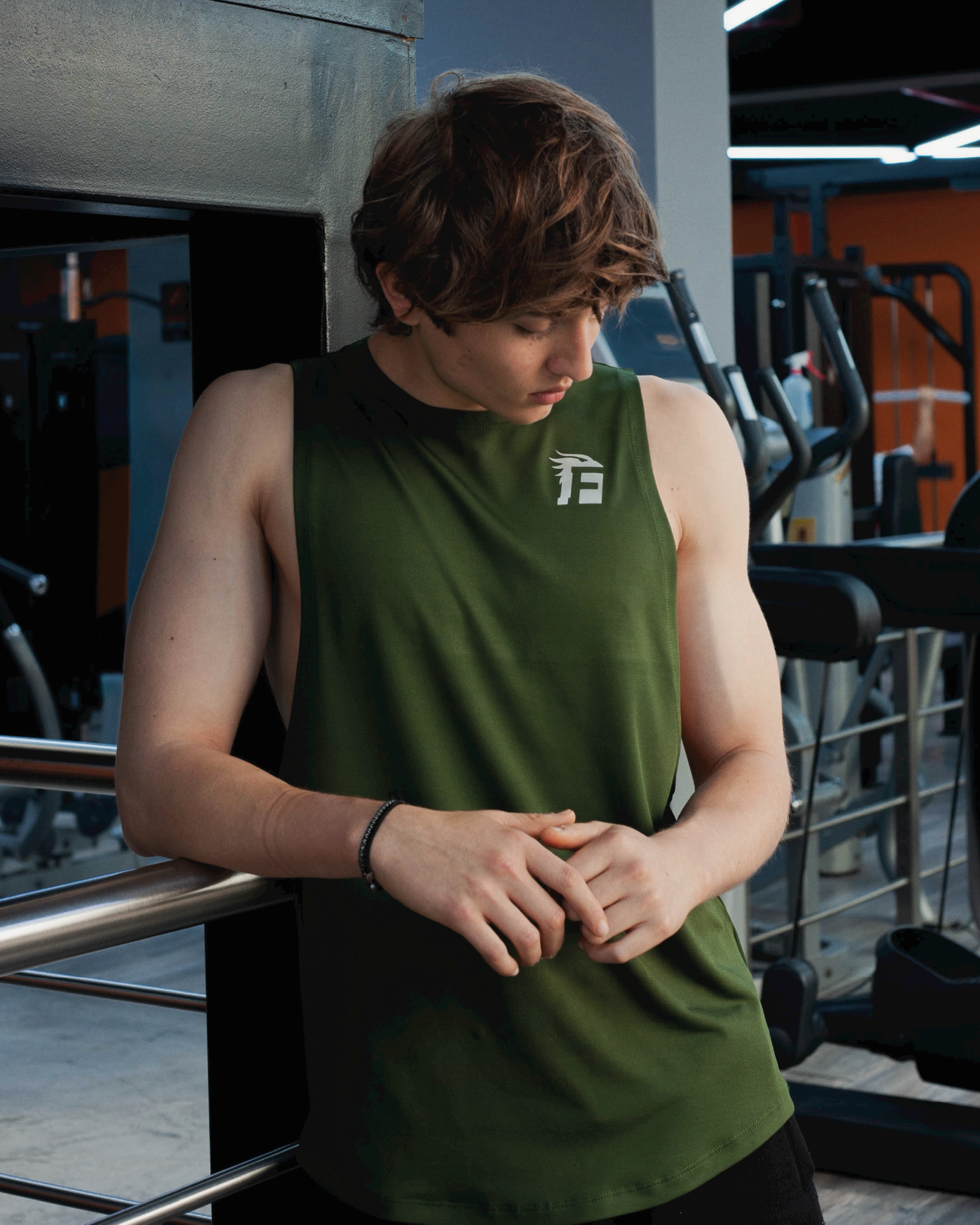 LEGACY REINVENTED ARM TANK – MILITARY GREEN