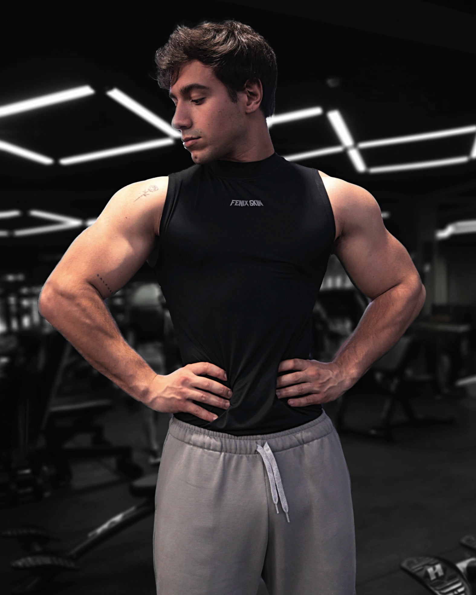 SW(R) SITH FORCE - BLACK COMPRESSION TANK