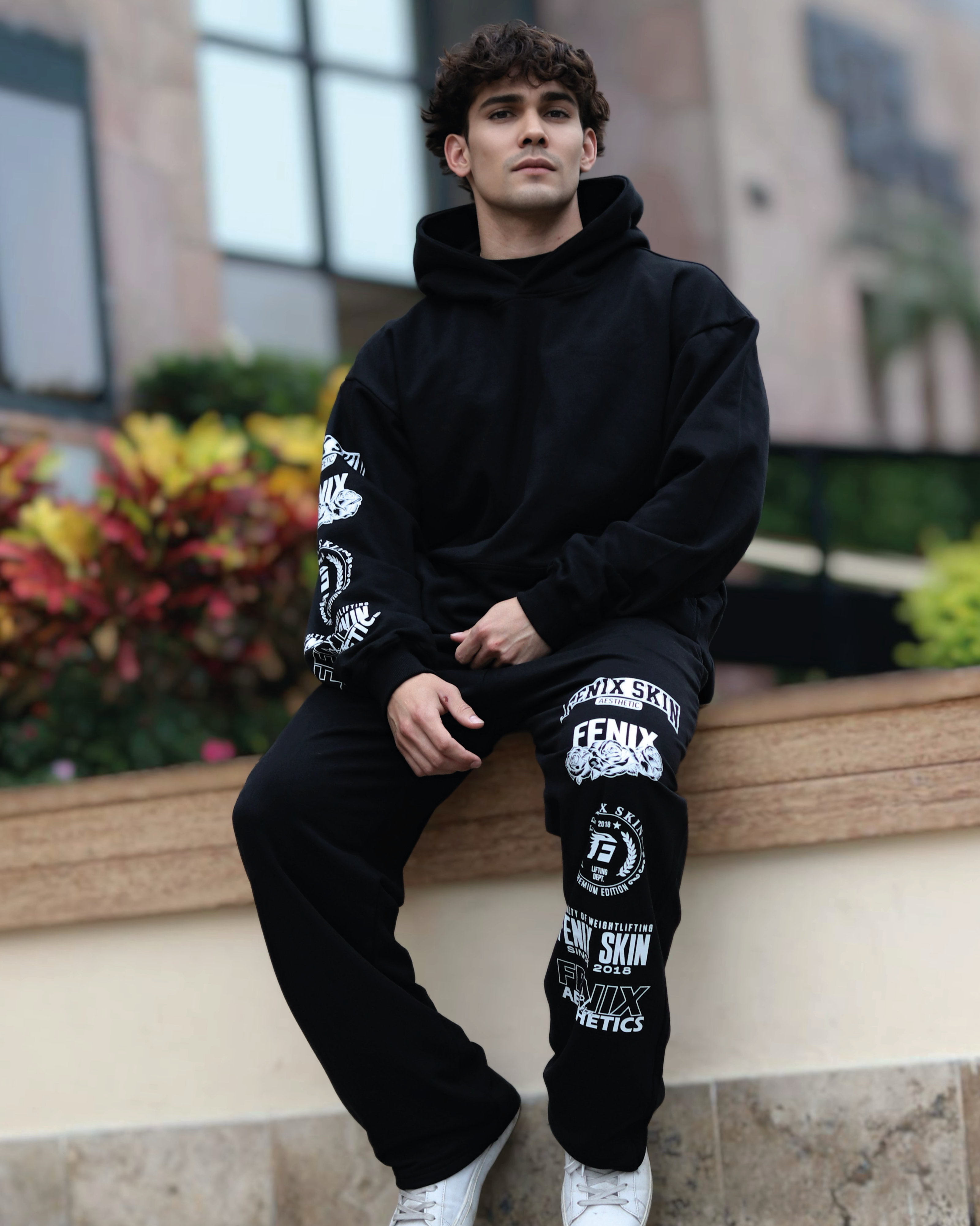WINTER BEAT BULK SIGNATURE JOGGER – BLACK