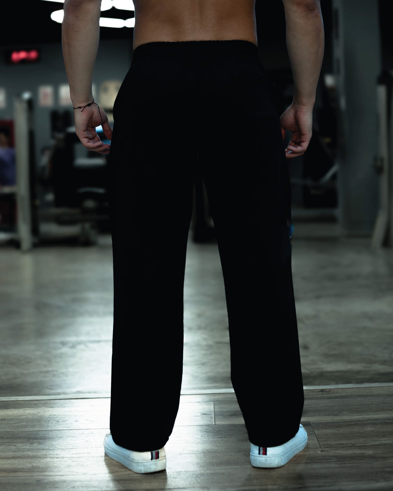 WINTER BEAT BULK SIGNATURE JOGGER – BLACK