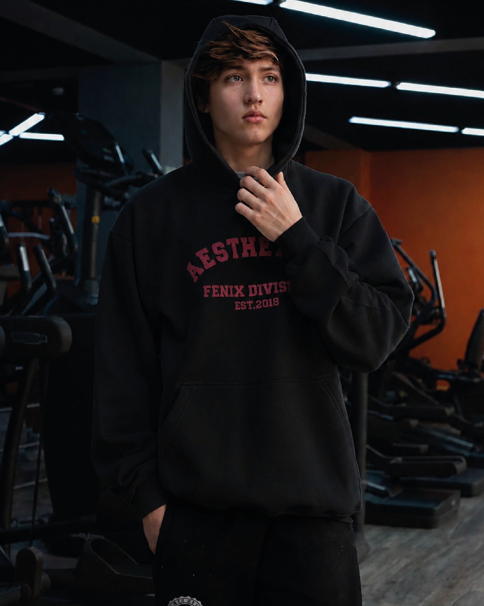 UNIVERSITY AESTHETIC HOODIE - SKYSCRAPPER BLACK