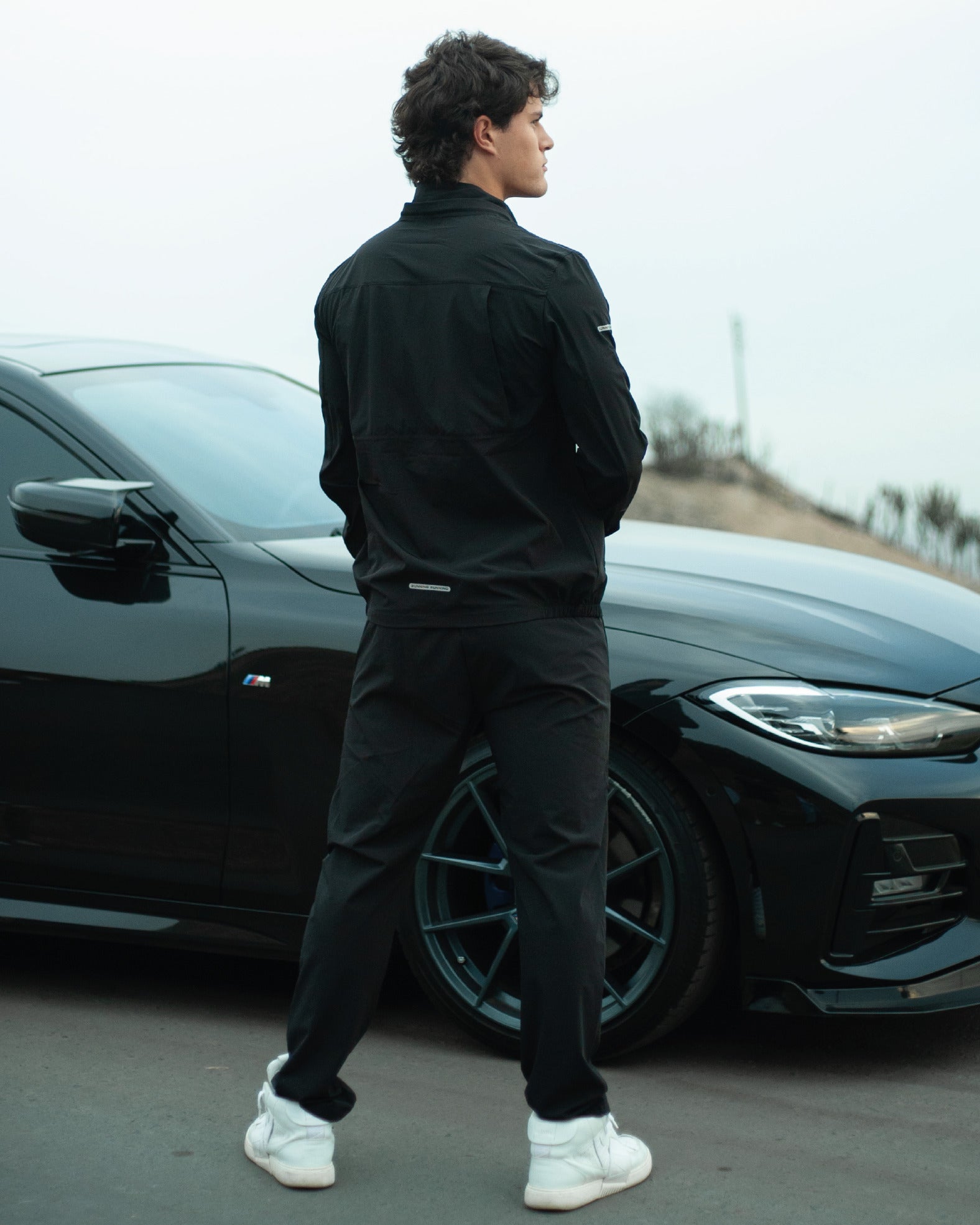 TACTICAL ZERO GRAVITY RUNNING JACKET - CARBON BLACK