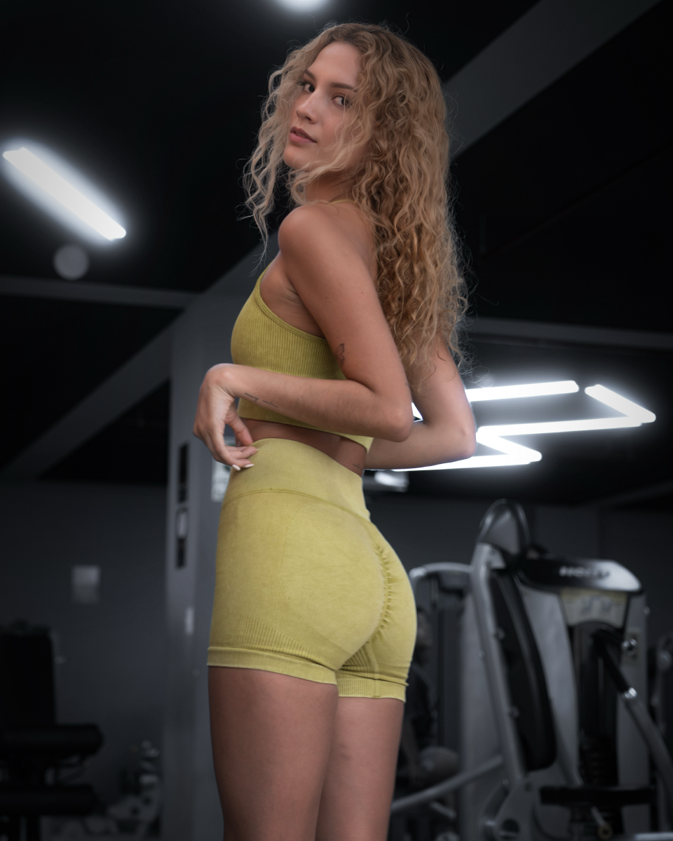 LUX RIB CROP SET – CIAN YELLOW