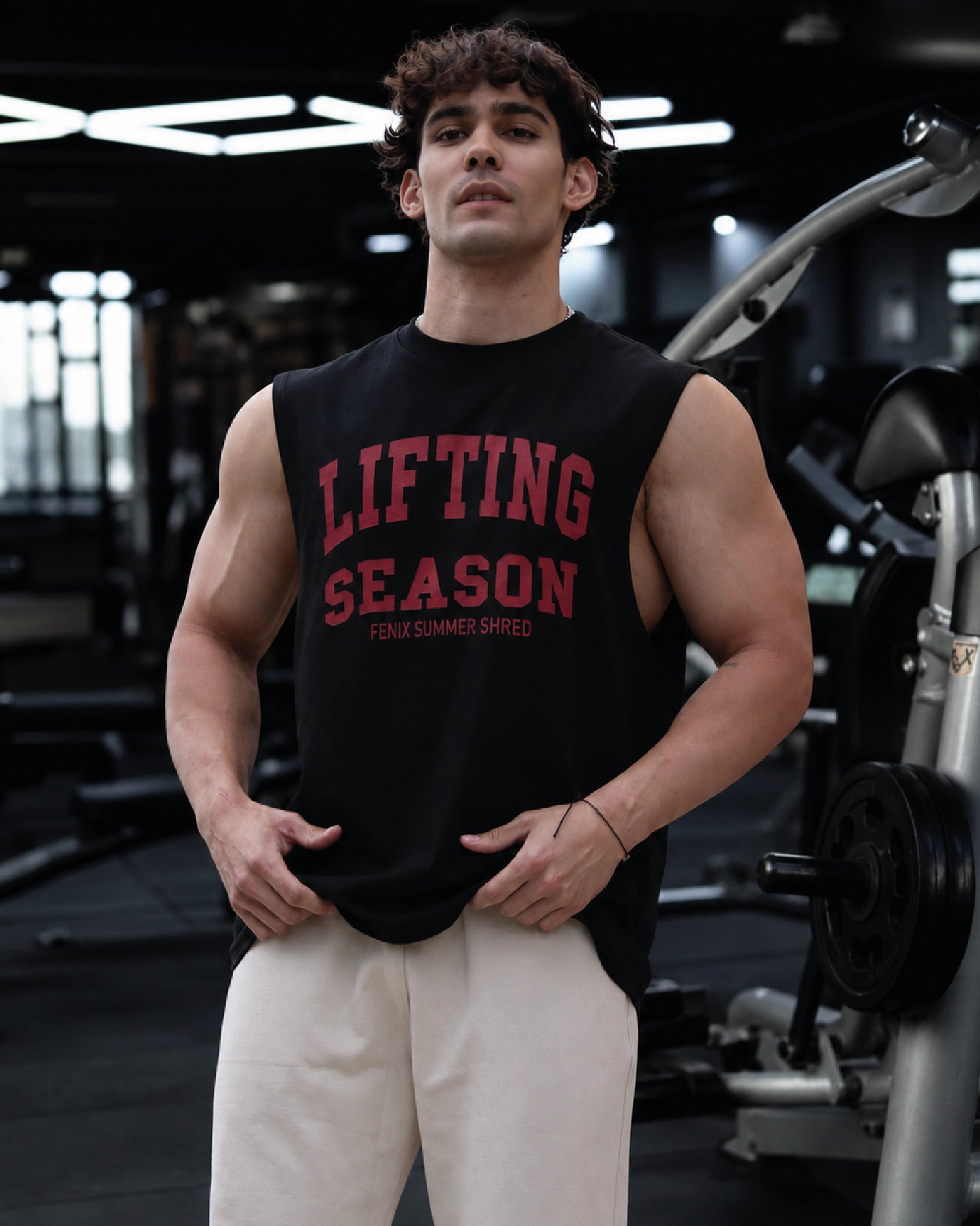 UNIVERSITY LIFTING SEASON PUMP TANK - BLACK