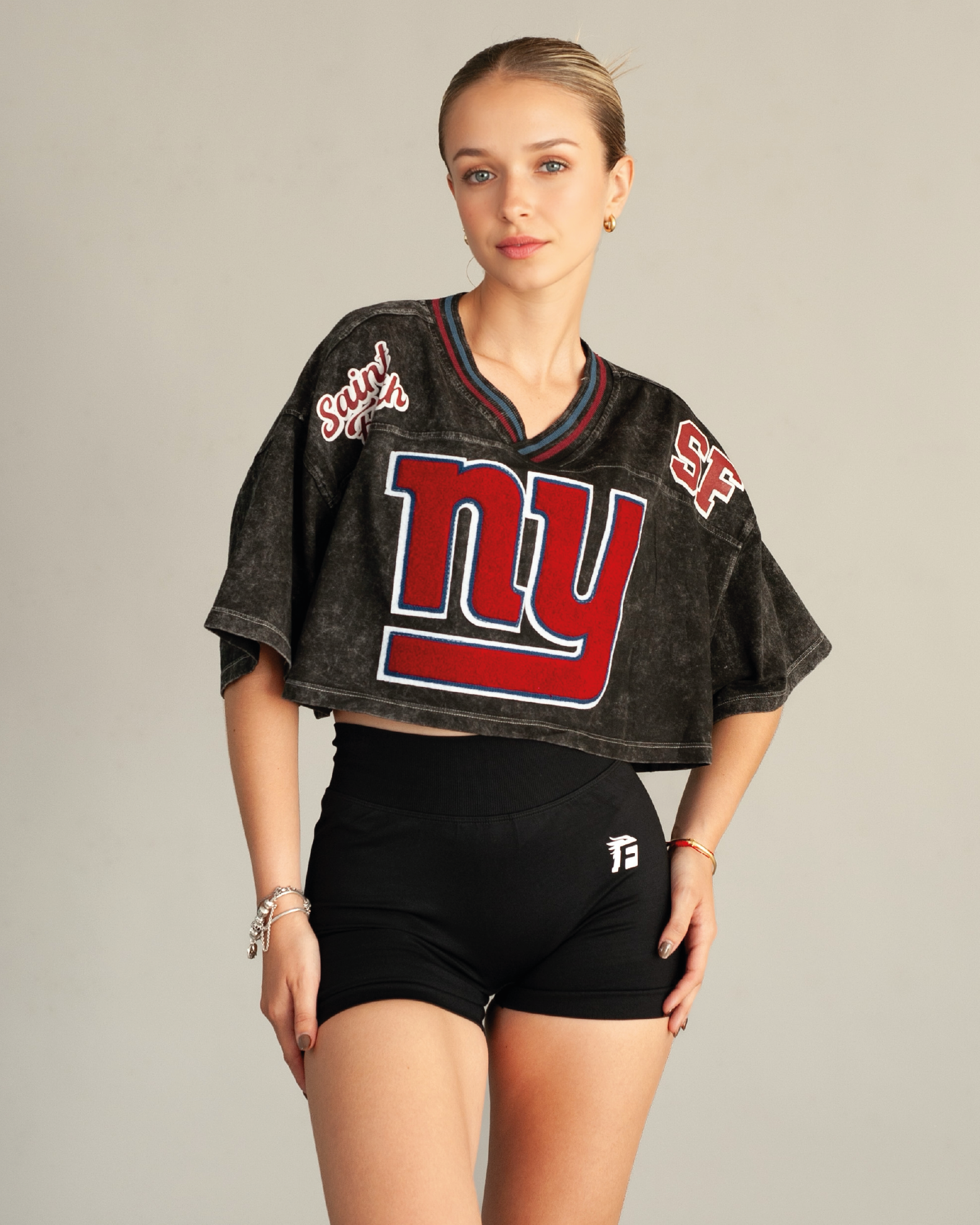 UNIVERSITY CROP TOP NY - BLACK