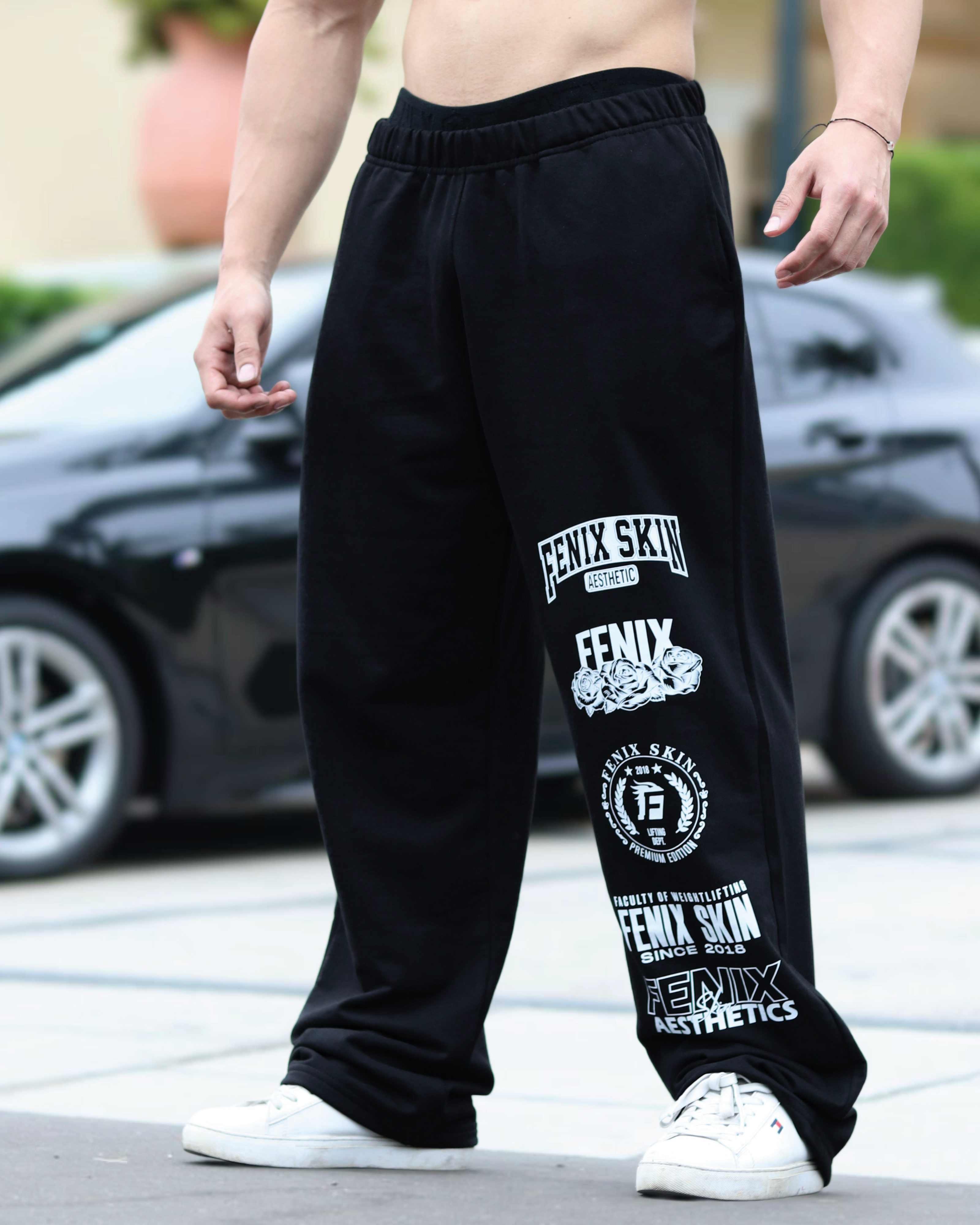 Winter Beat Bulk Signature Jogger - Black