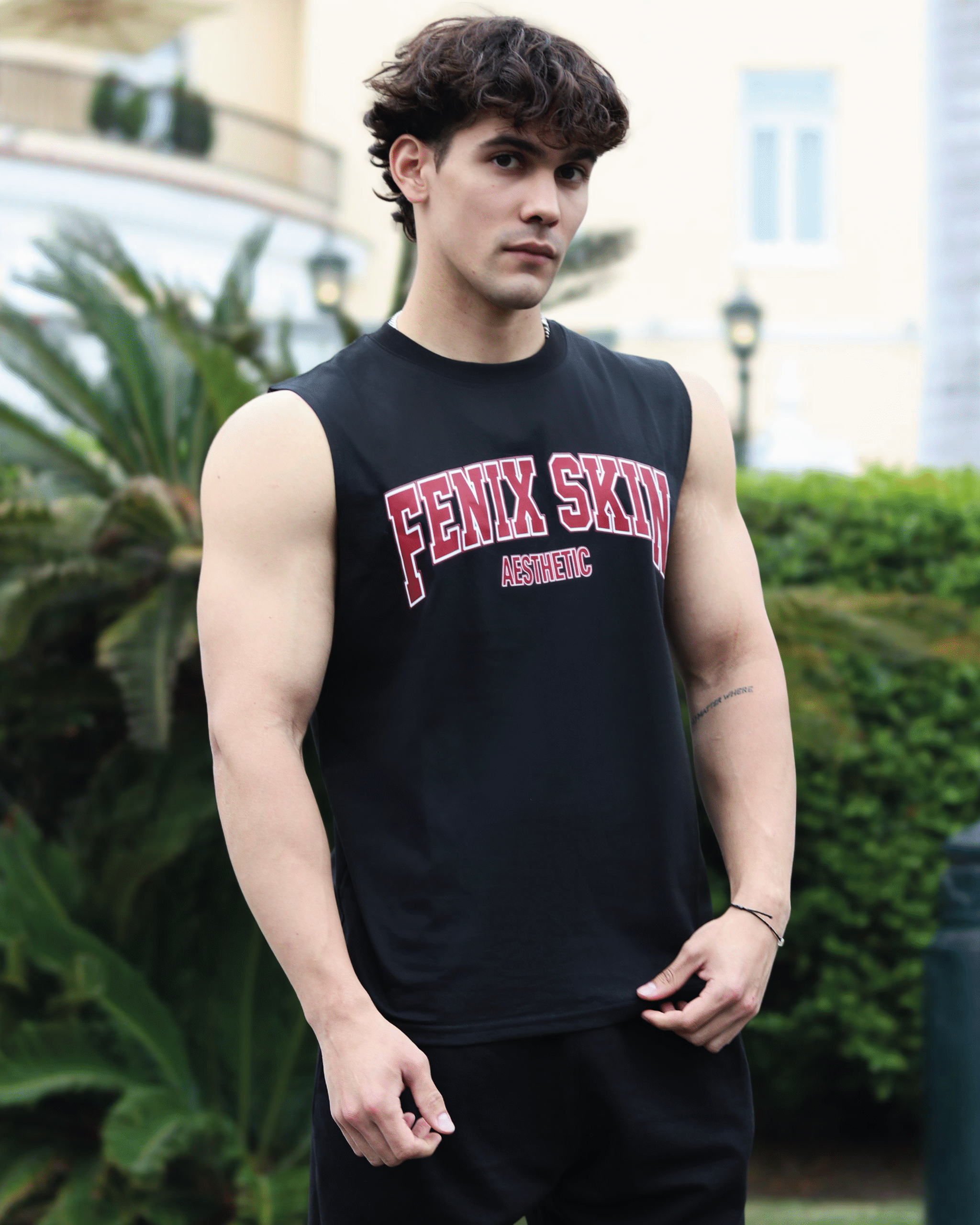 Aesthetic College Pump Tank - Black