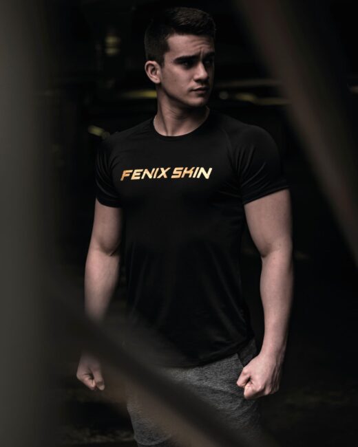 Iconic Signature T-Shirt - Golden Black